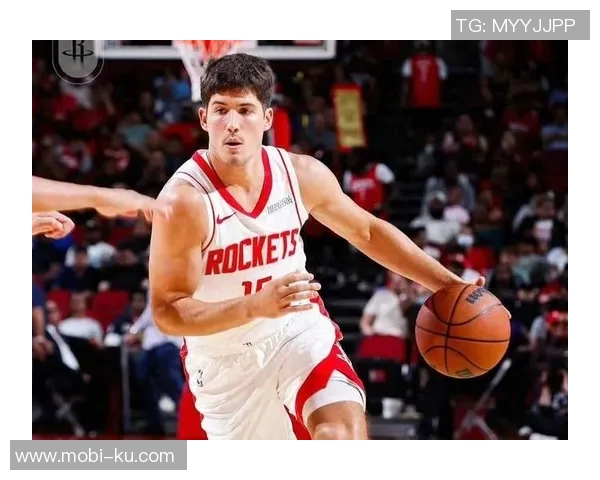 谢泼德31分惊艳全场火箭凭借顽强防守战胜勇士 谢泼德31分惊艳全场火箭凭借顽强防守战胜勇士