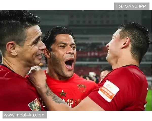 蓉城教练组金亨镒汉斯罗德里戈等六人离队引发球迷热议